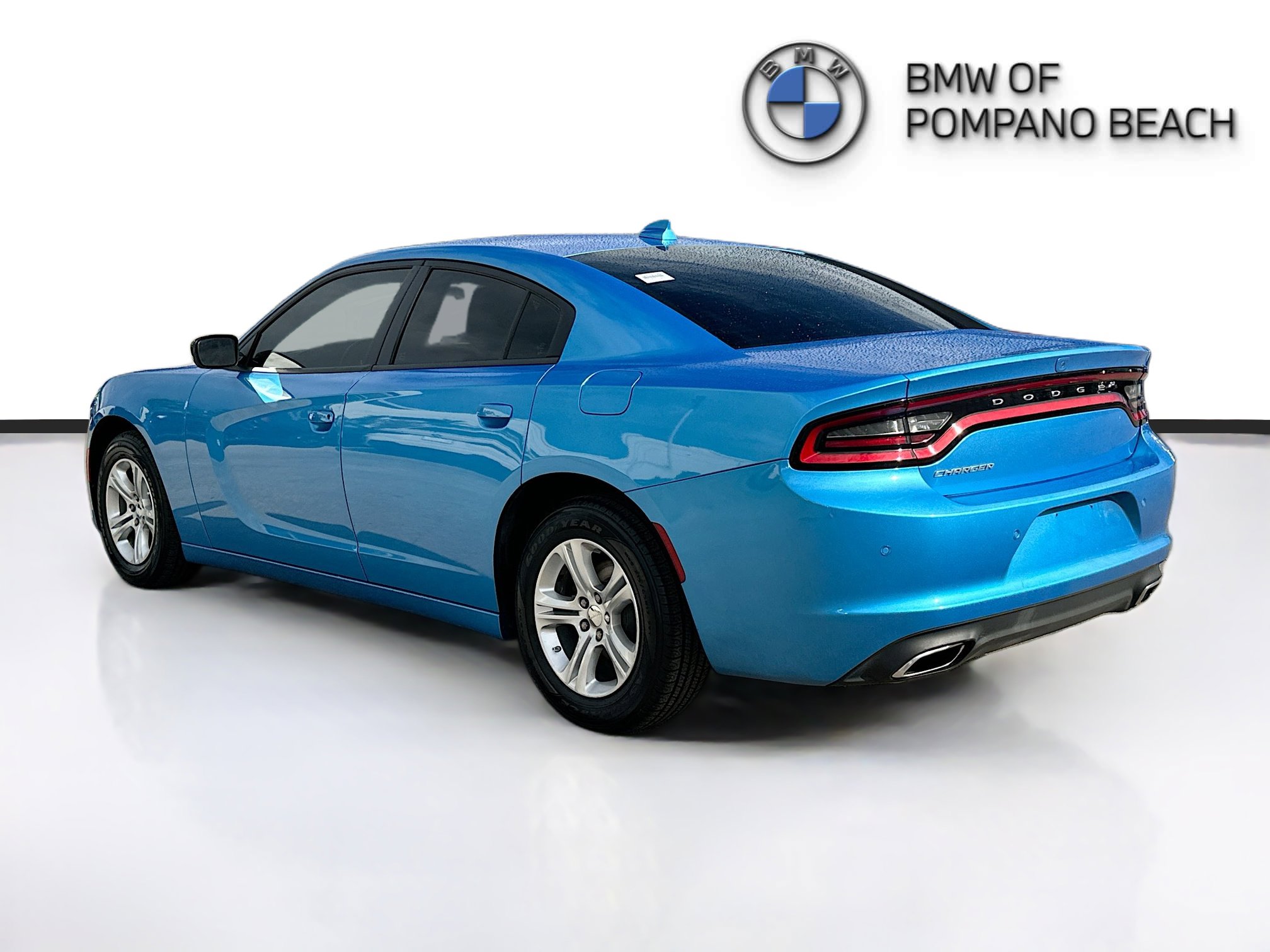 Used 2023 Dodge Charger SXT image 5