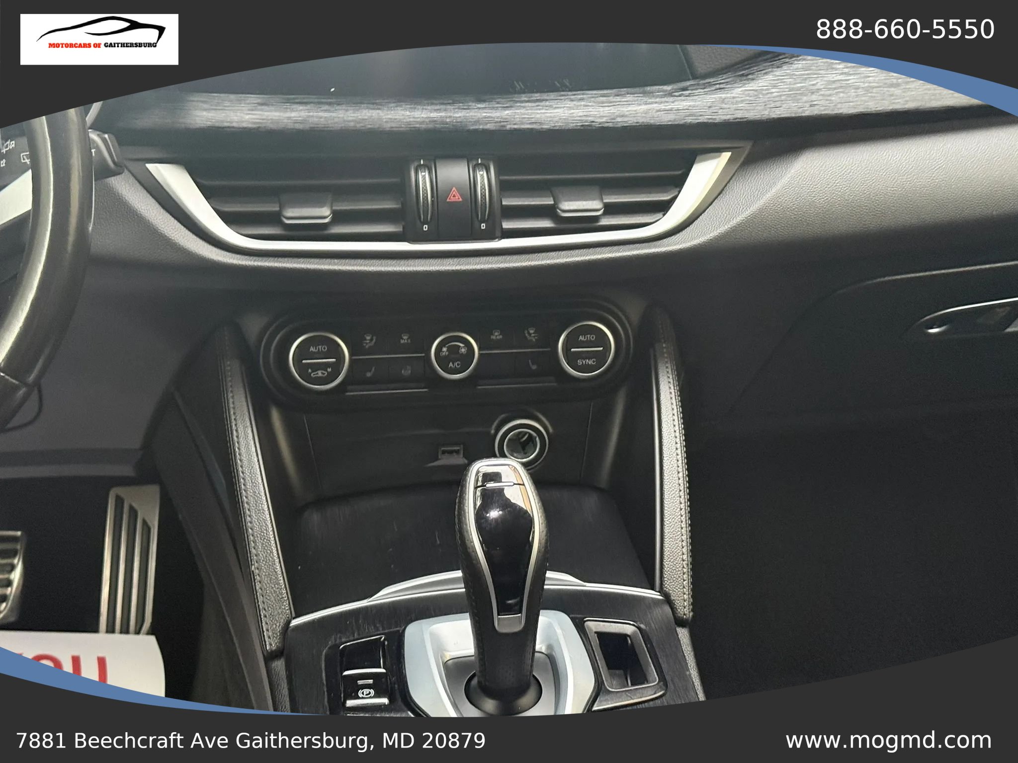 Used 2022 Alfa Romeo Stelvio Sprint RWD image 22