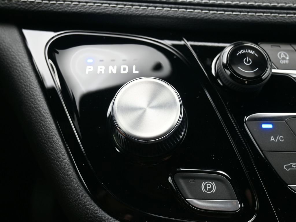 New 2026 Chrysler Pacifica Select image 22