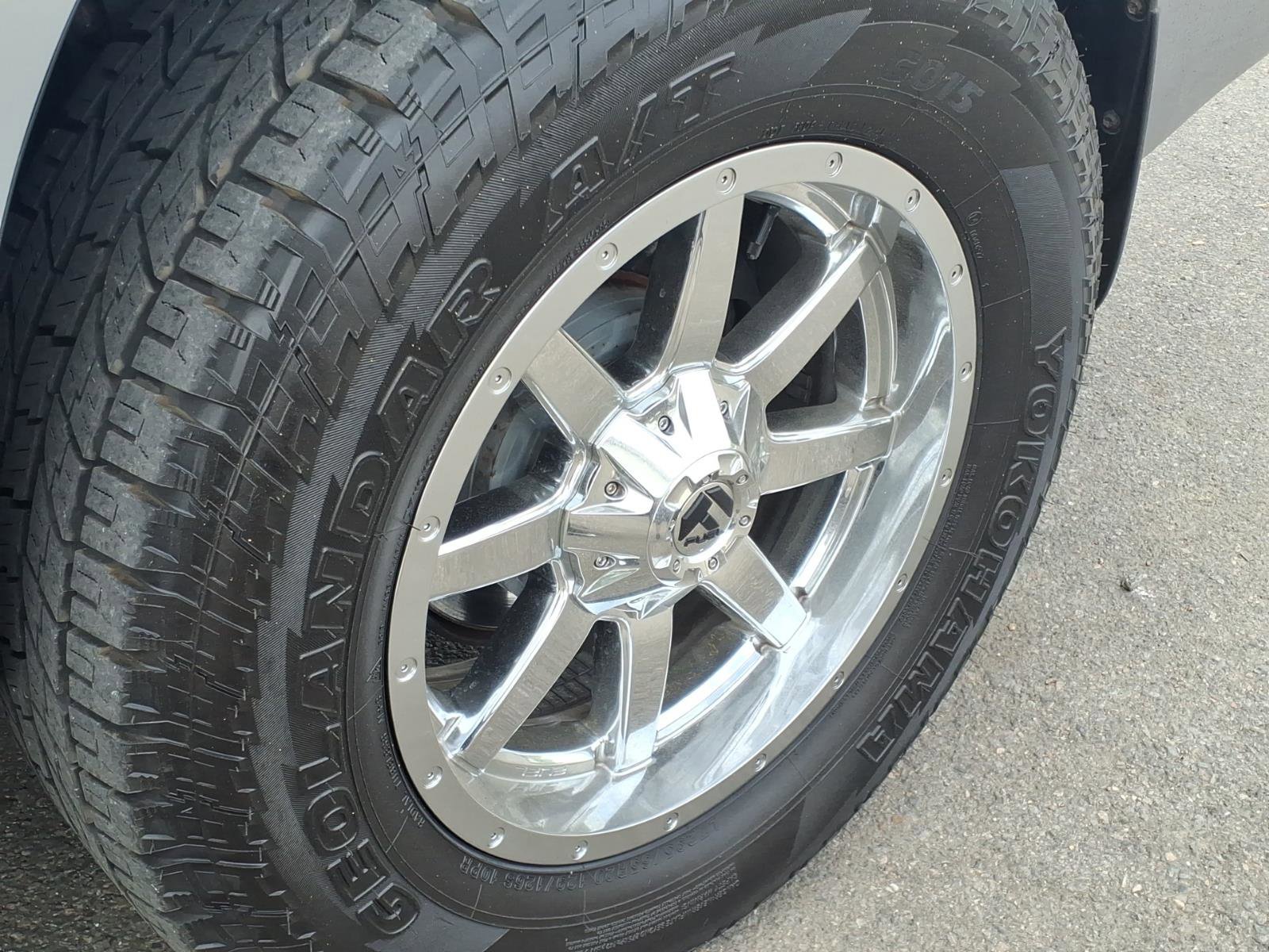 Used 2015 Toyota Sequoia Limited AWD/4WD image 16