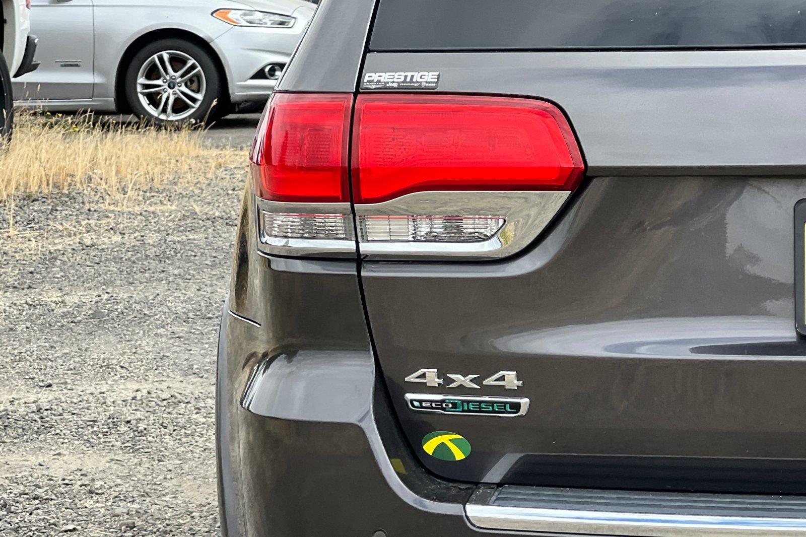 Used 2014 Jeep Grand Cherokee Overland w/ Advanced Technology Group image 27