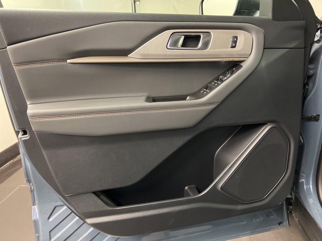 New 2026 Ford Explorer Active image 28