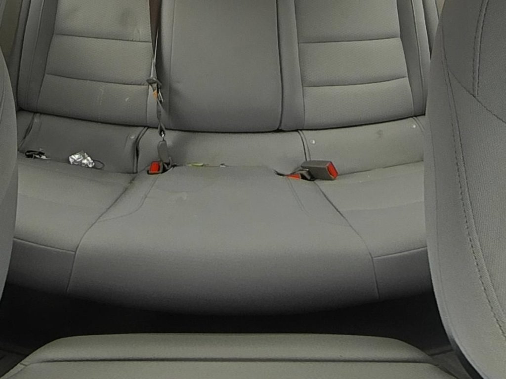 Used 2021 Chevrolet Malibu LS FWD image 13