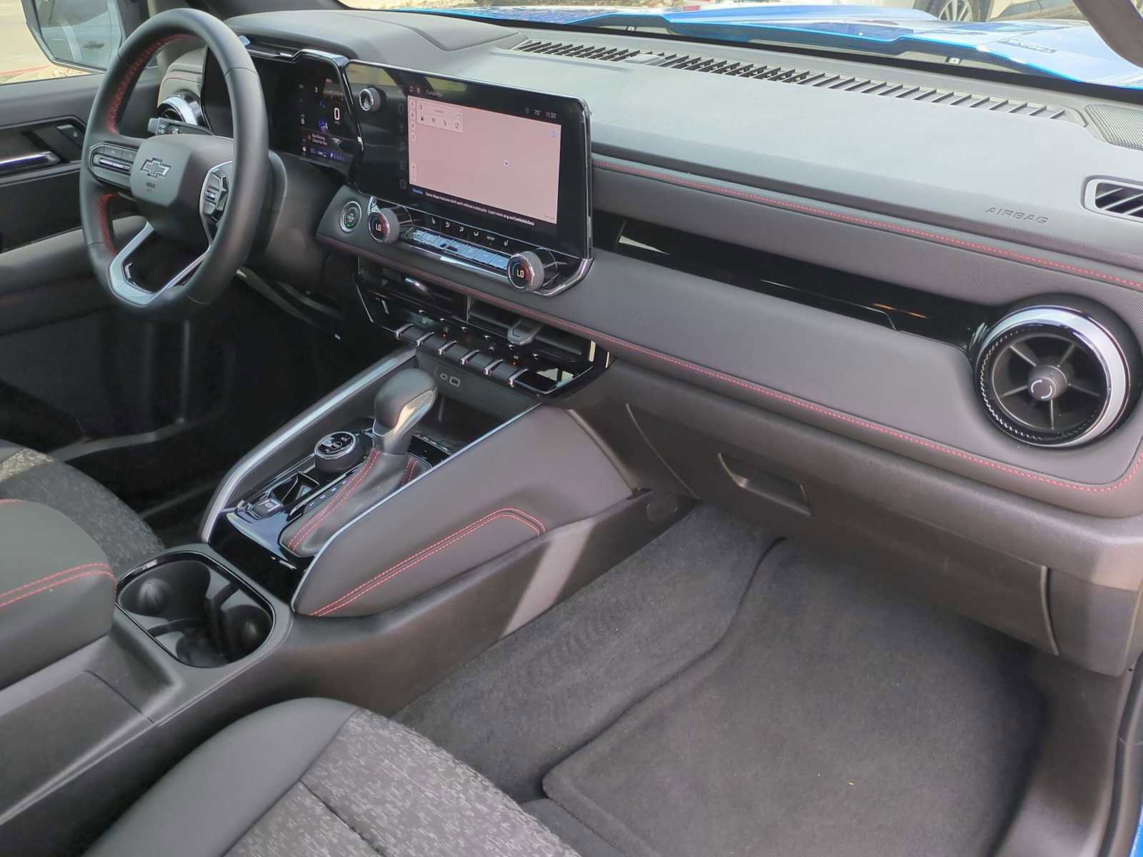 Used 2023 Chevrolet Colorado Z71 w/ Z71 Convenience Package 2 image 29