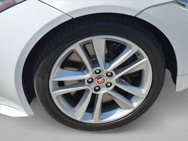 Used 2017 Jaguar F-TYPE S AWD/4WD image 19