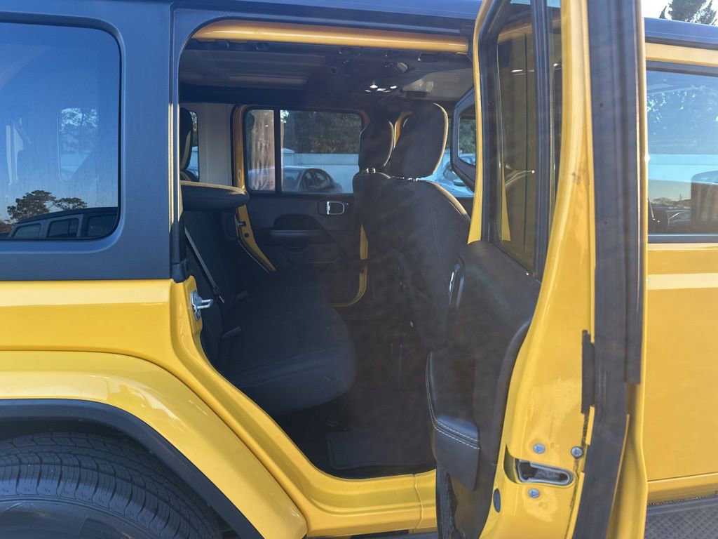 Used 2021 Jeep Wrangler Unlimited Sahara image 11
