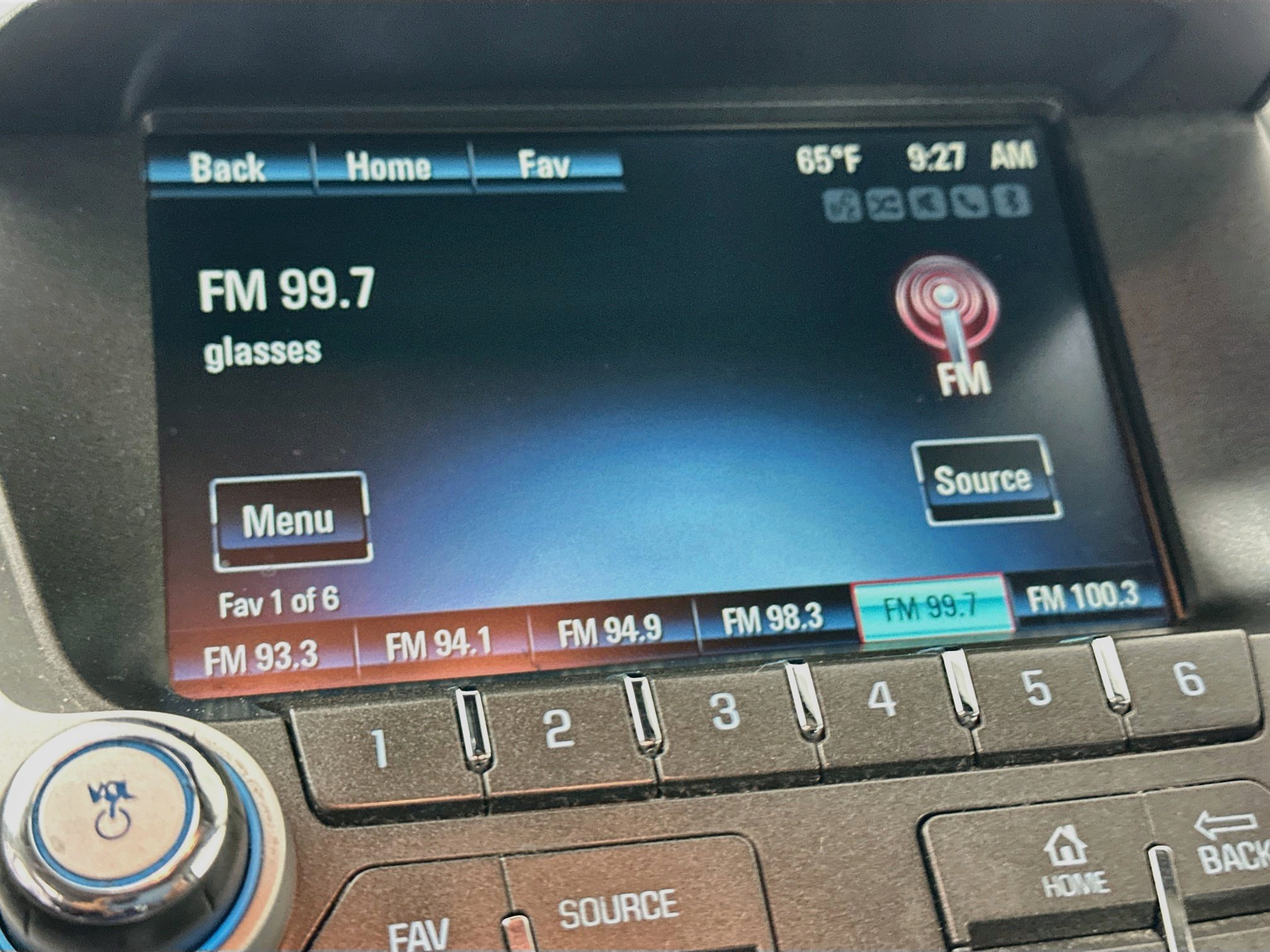 Used 2017 Chevrolet Equinox LT w/ Convenience Package FWD image 18