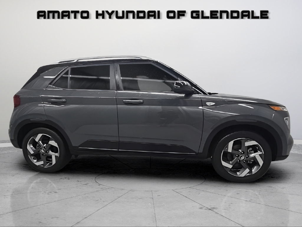 Certified 2026 Hyundai Venue SEL FWD image 7