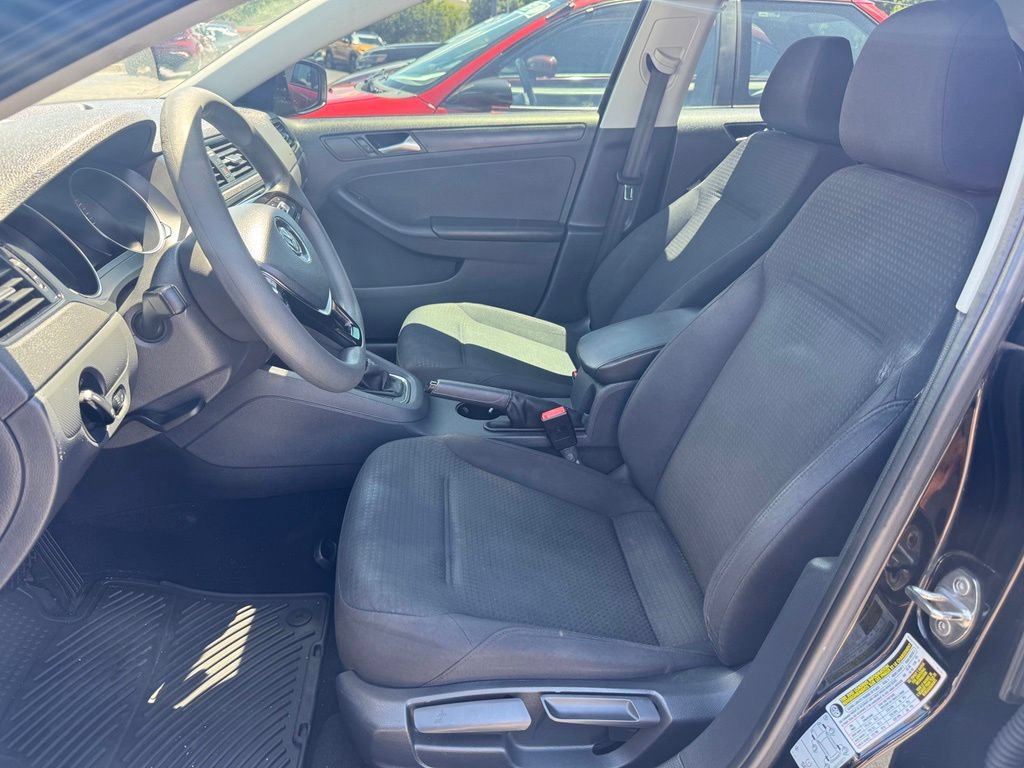 Used 2016 Volkswagen Jetta S FWD image 10