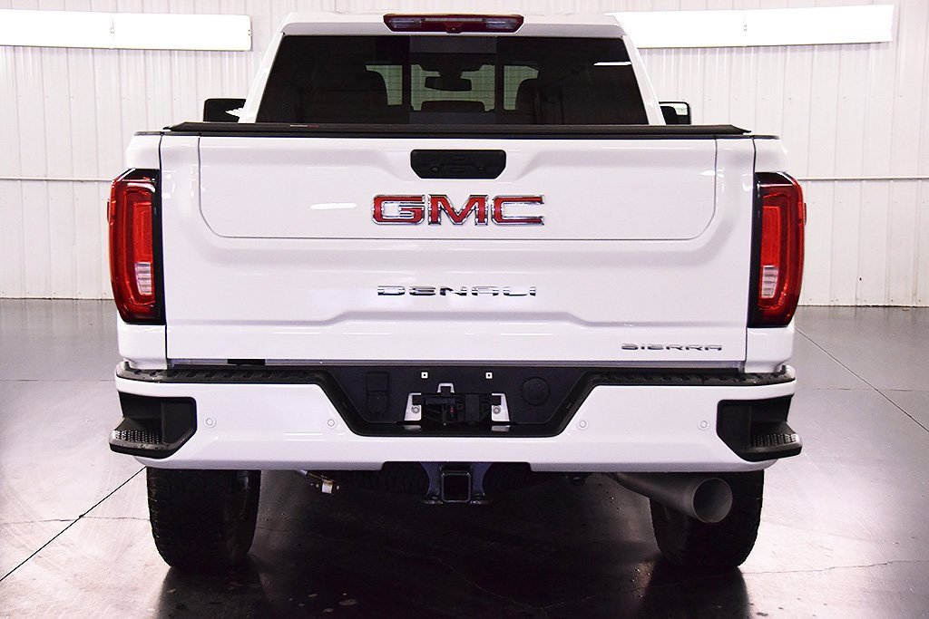Used 2023 GMC Sierra 2500 Denali image 6