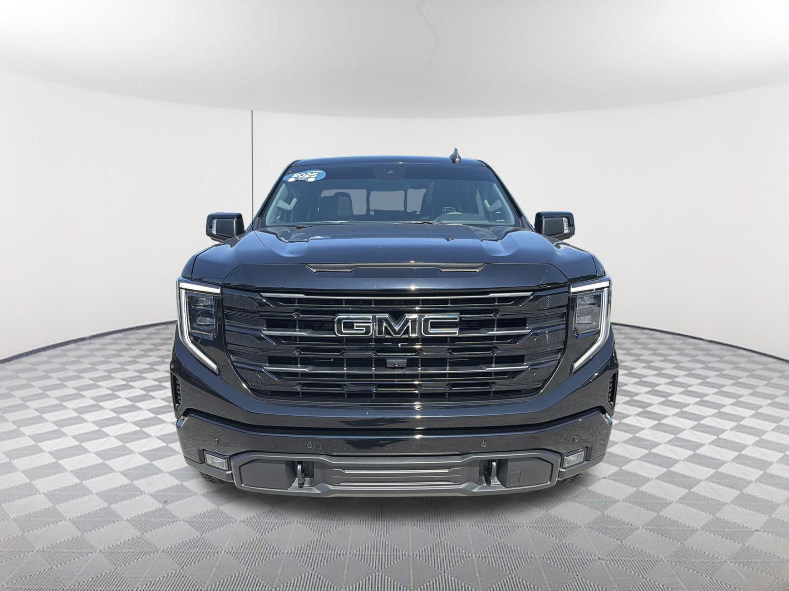 Certified 2025 GMC Sierra 1500 Elevation w/ Elevation Premium Package AWD/4WD image 9