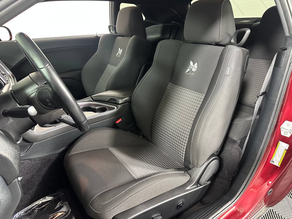 Used 2018 Dodge Challenger R/T Scat Pack w/ Technology Group RWD image 14
