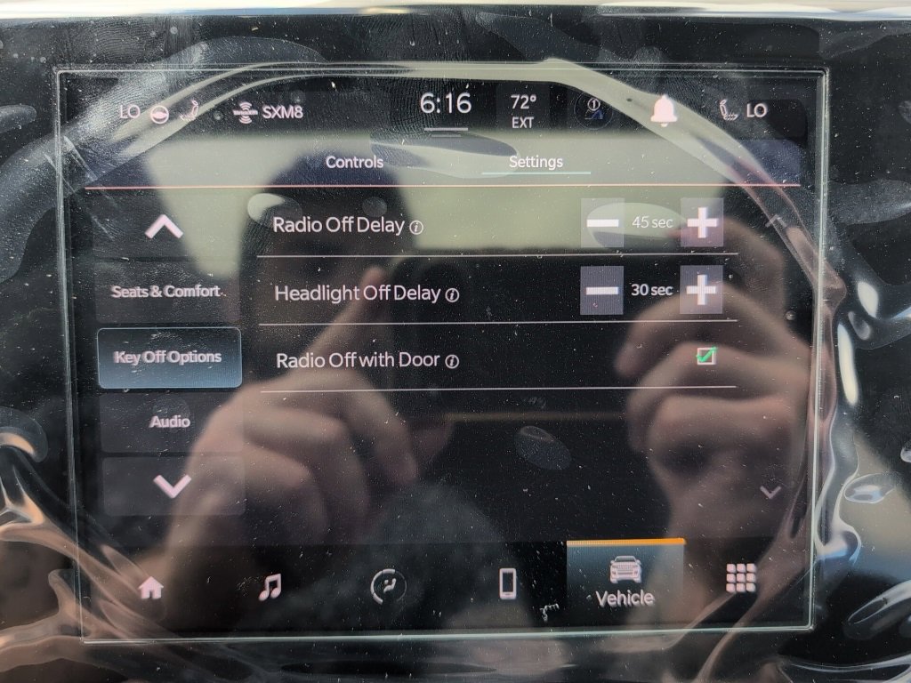 New 2025 Jeep Grand Cherokee L Altitude image 57