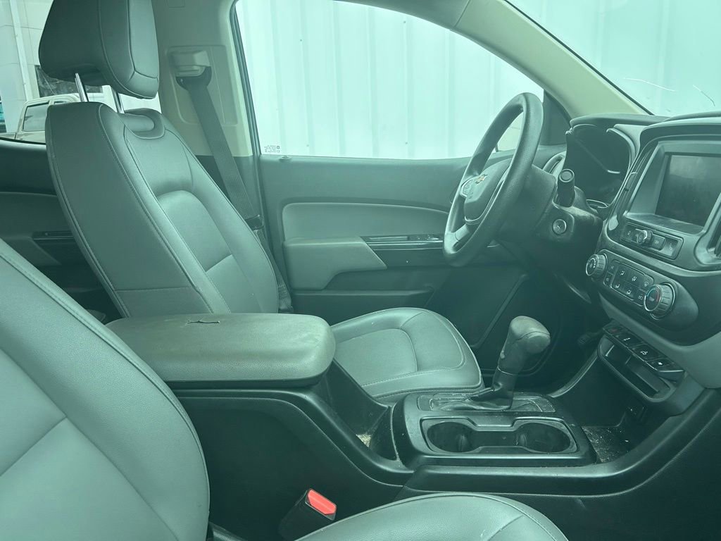 Used 2020 Chevrolet Colorado W/T w/ WT Convenience Package RWD image 3
