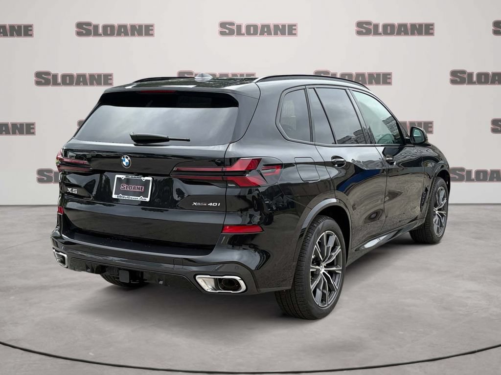 New 2026 BMW X5 xDrive40i w/ M Sport Package AWD/4WD image 5