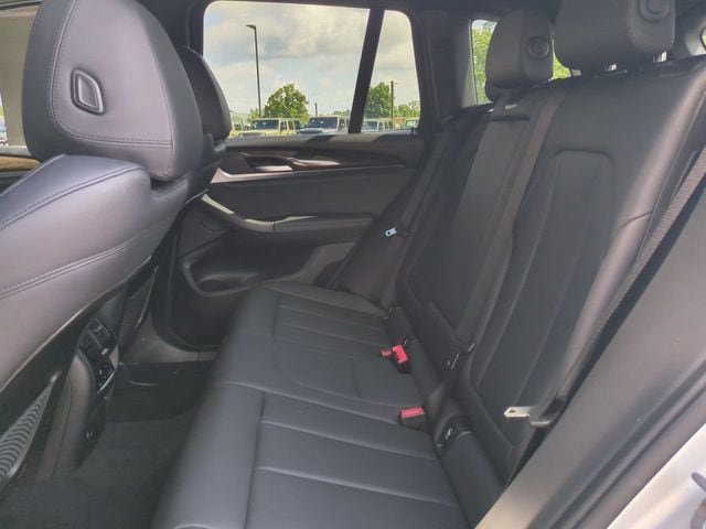 Used 2018 BMW X3 xDrive30i w/ Premium Package AWD/4WD image 14