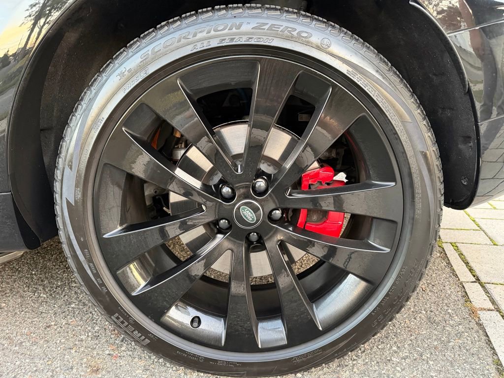 Used 2024 Land Rover Range Rover Sport Autobiography image 12