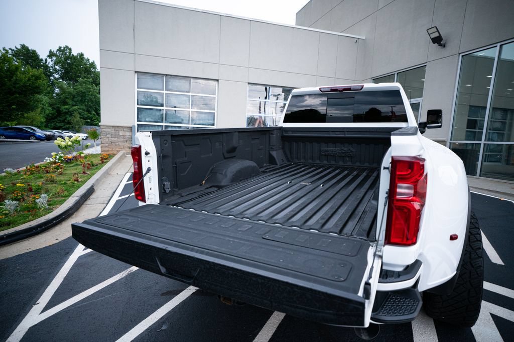 Used 2024 Chevrolet Silverado 3500 High Country AWD/4WD image 53