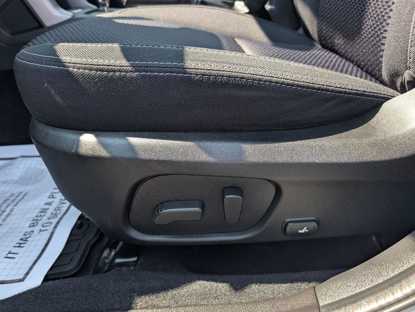 Used 2017 Subaru Forester 2.5i Premium AWD/4WD image 8