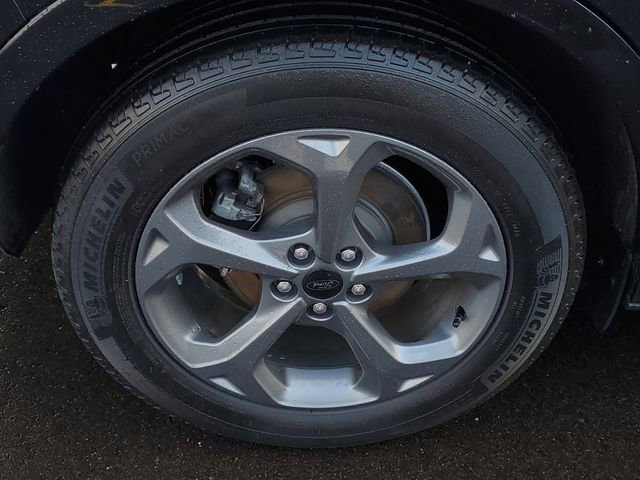 Certified 2023 Ford Escape ST-Line Select w/ Tech Pack #2 image 5