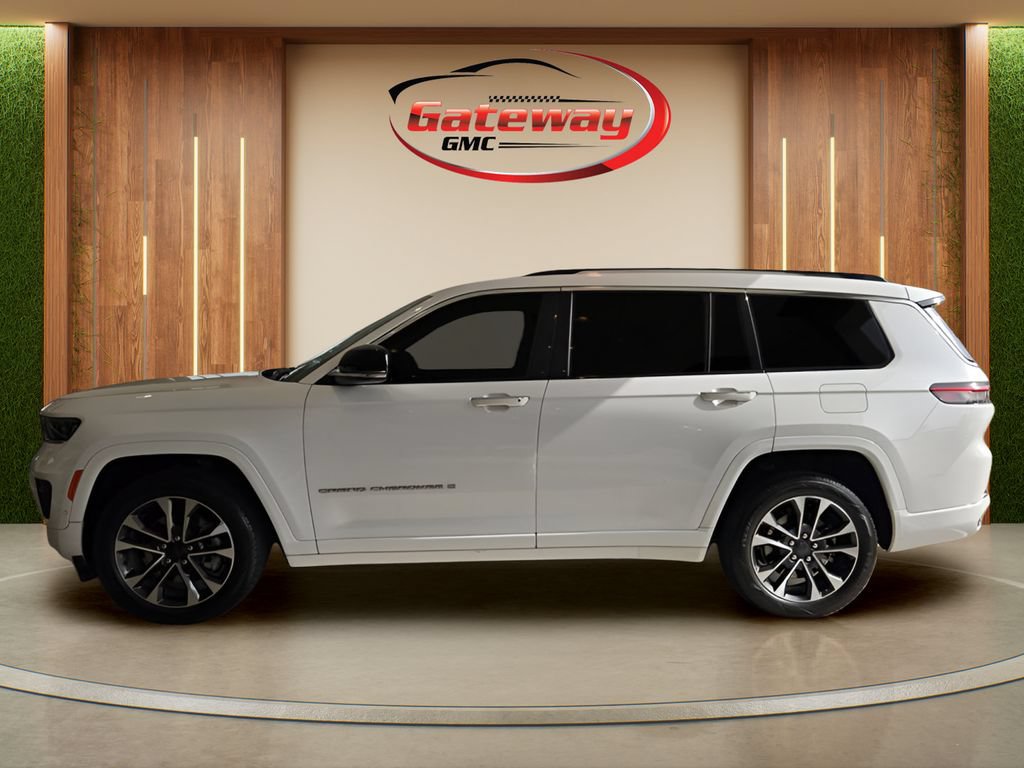Used 2021 Jeep Grand Cherokee L Overland w/ Advanced Protech Group III AWD/4WD image 4