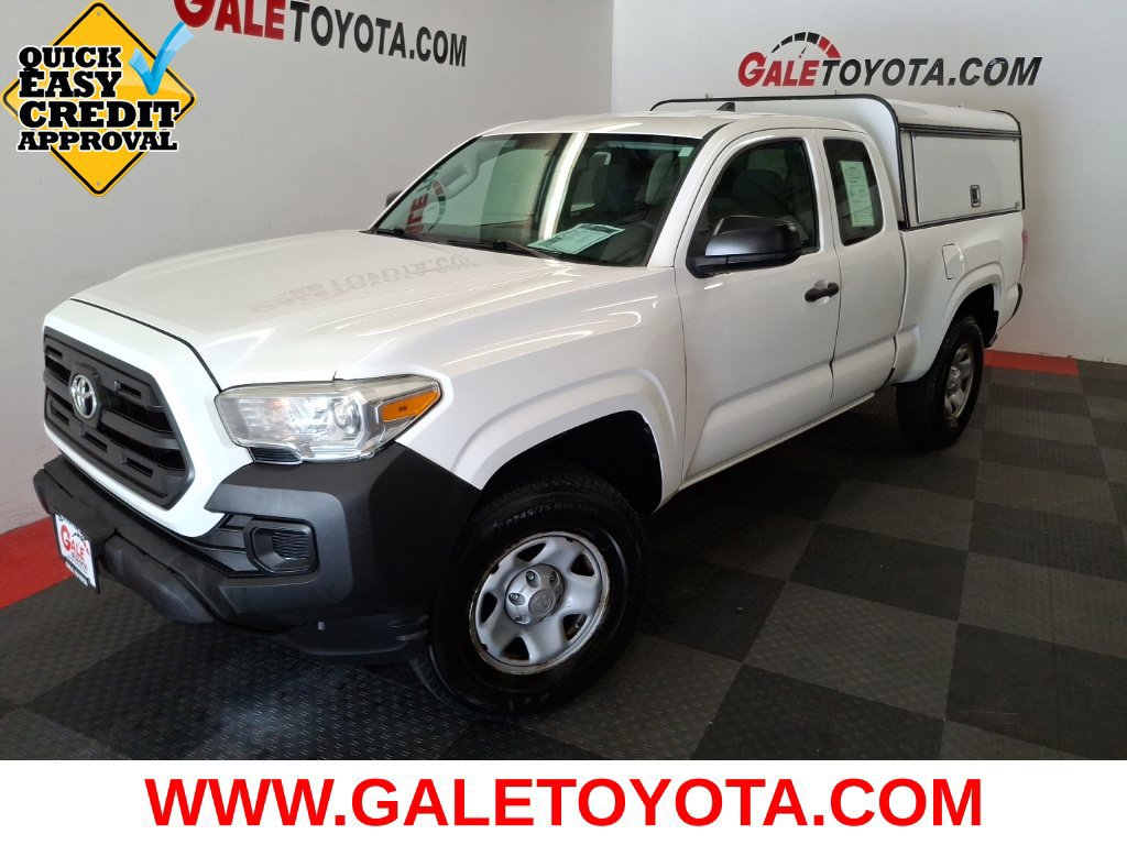Used 2017 Toyota Tacoma SR