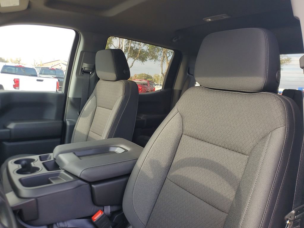 New 2026 Chevrolet Silverado 1500 Custom Trail Boss w/ LPO, Dark Essentials Package AWD/4WD image 15