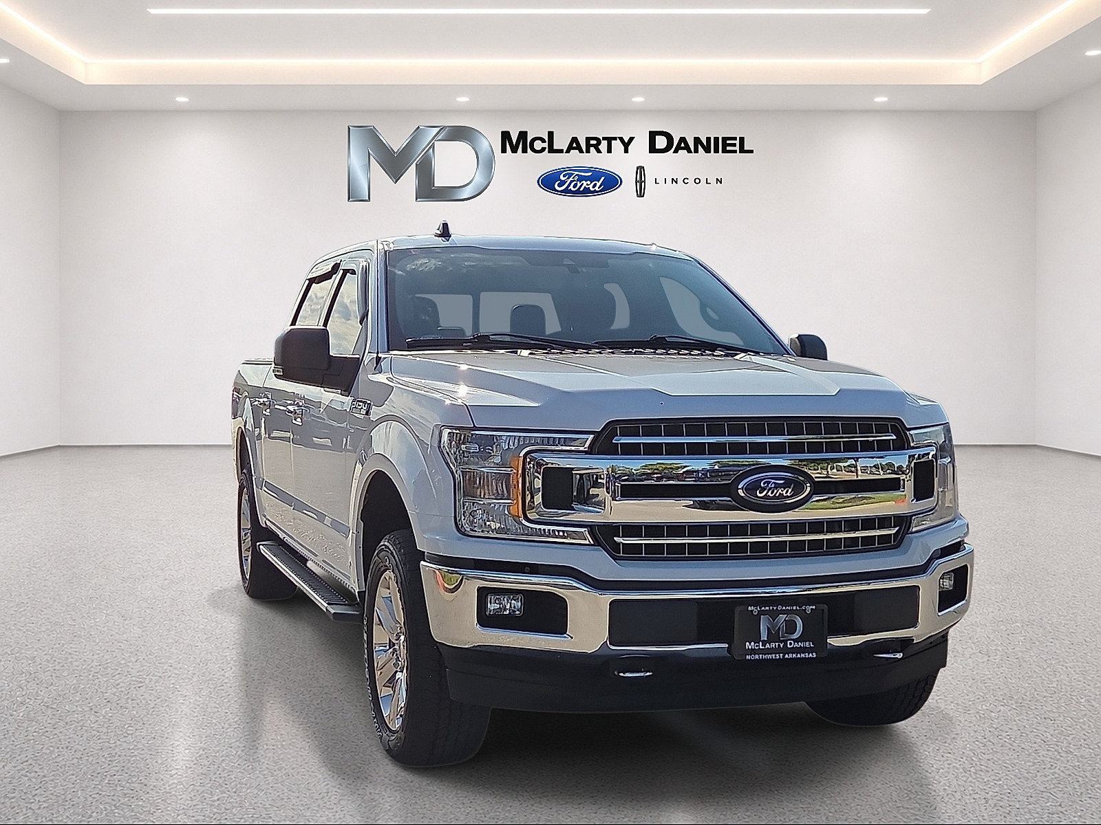 Used 2020 Ford F150 XLT w/ Equipment Group 302A Luxury AWD/4WD image 1