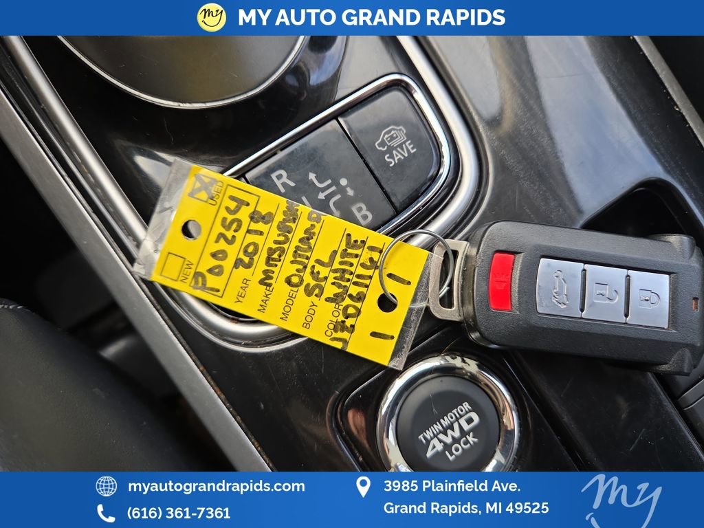 Used 2018 Mitsubishi Outlander SEL image 35