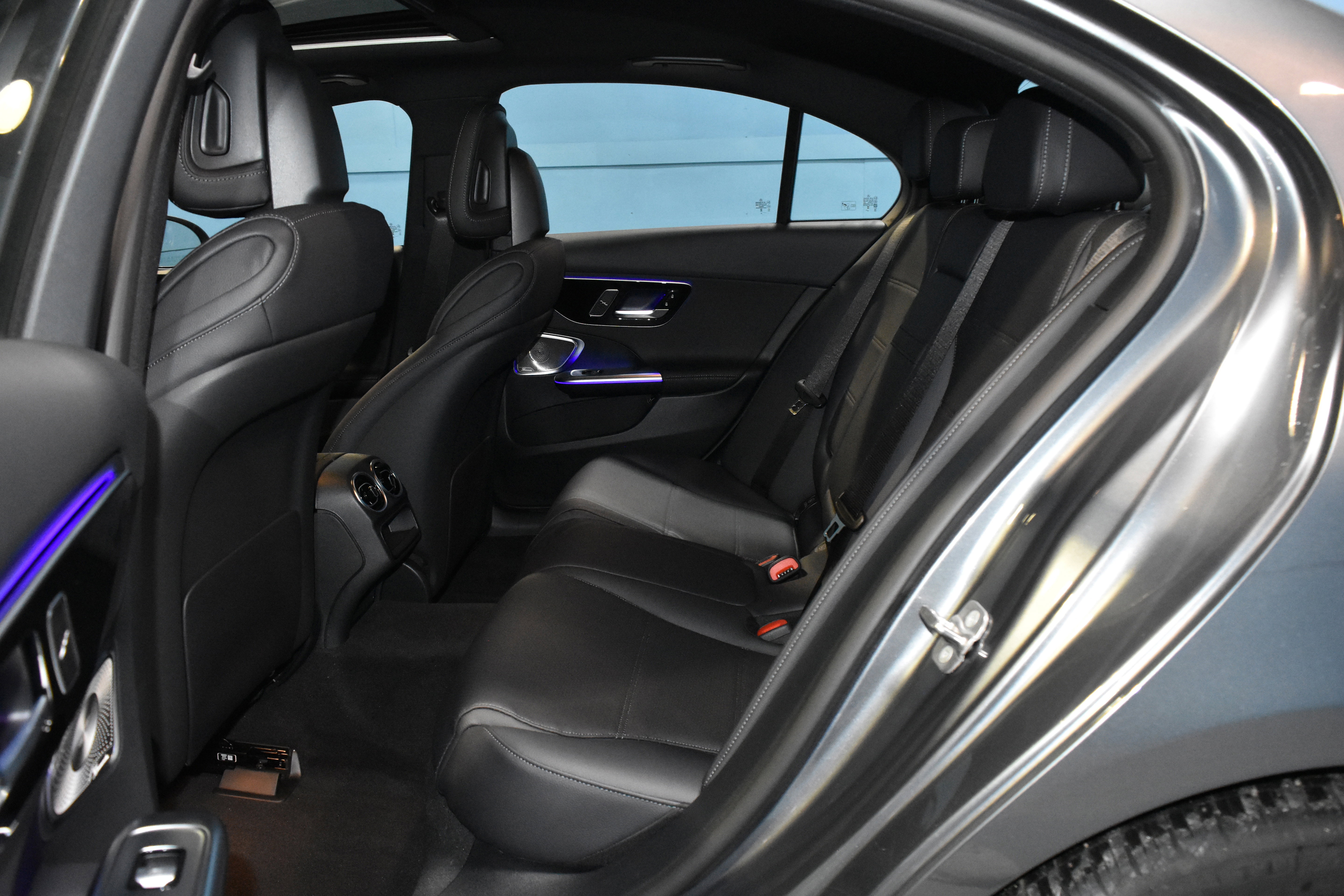 New 2025 Mercedes-Benz C 300 4MATIC Sedan image 16