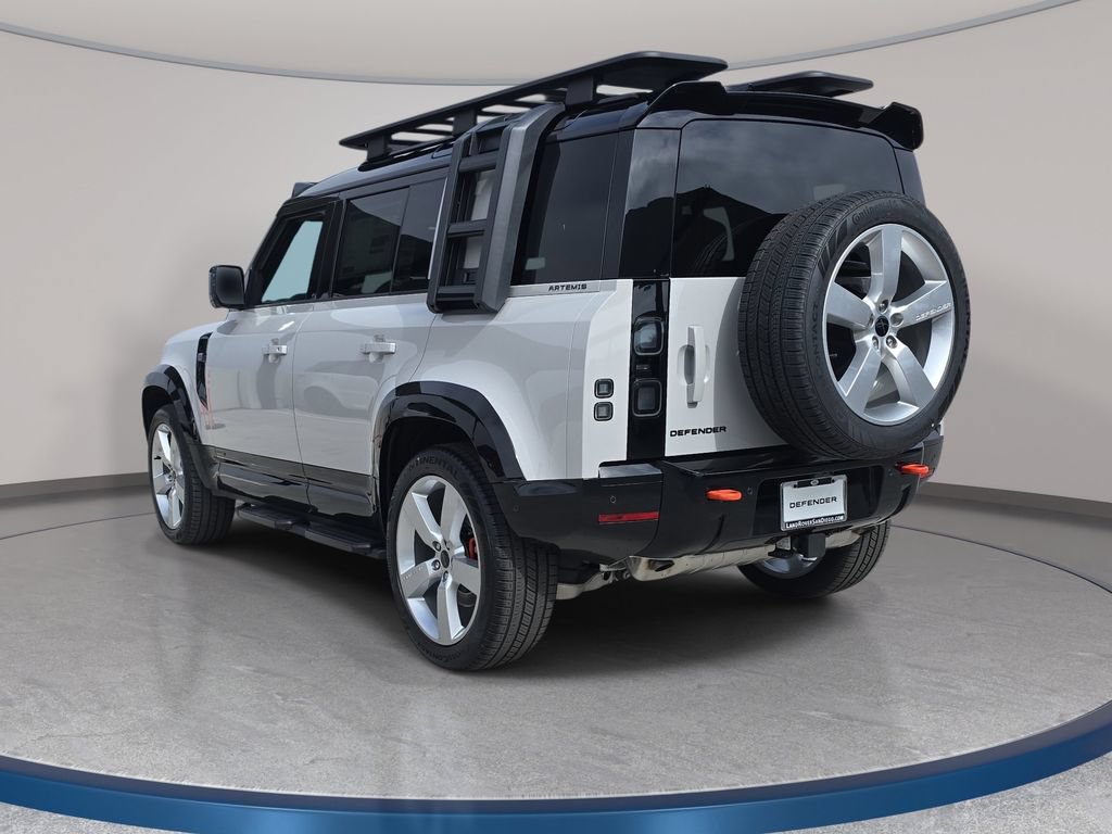 New 2026 Land Rover Defender 110 X AWD/4WD image 7