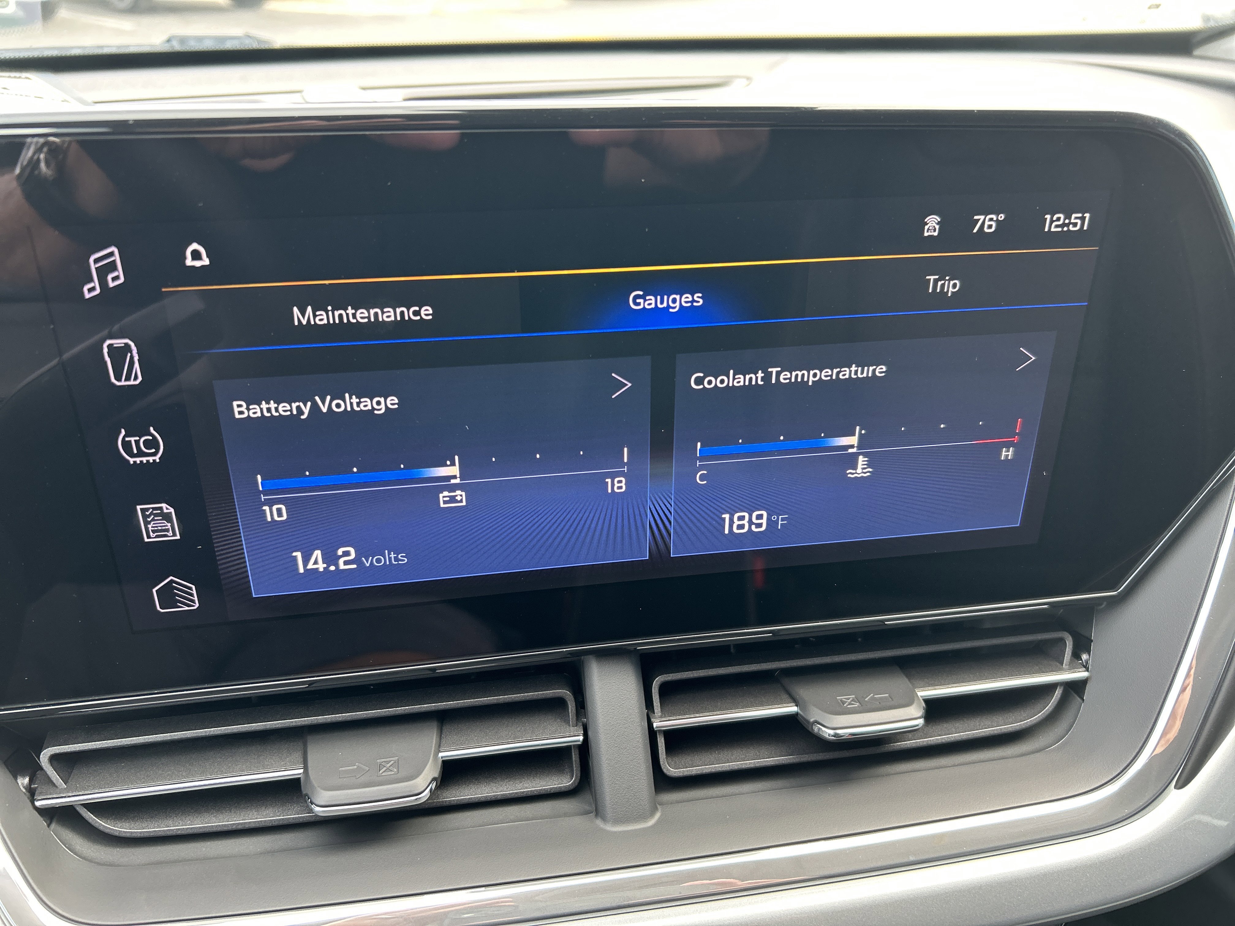 New 2025 Chevrolet Trax LT w/ Driver Confidence Package image 58