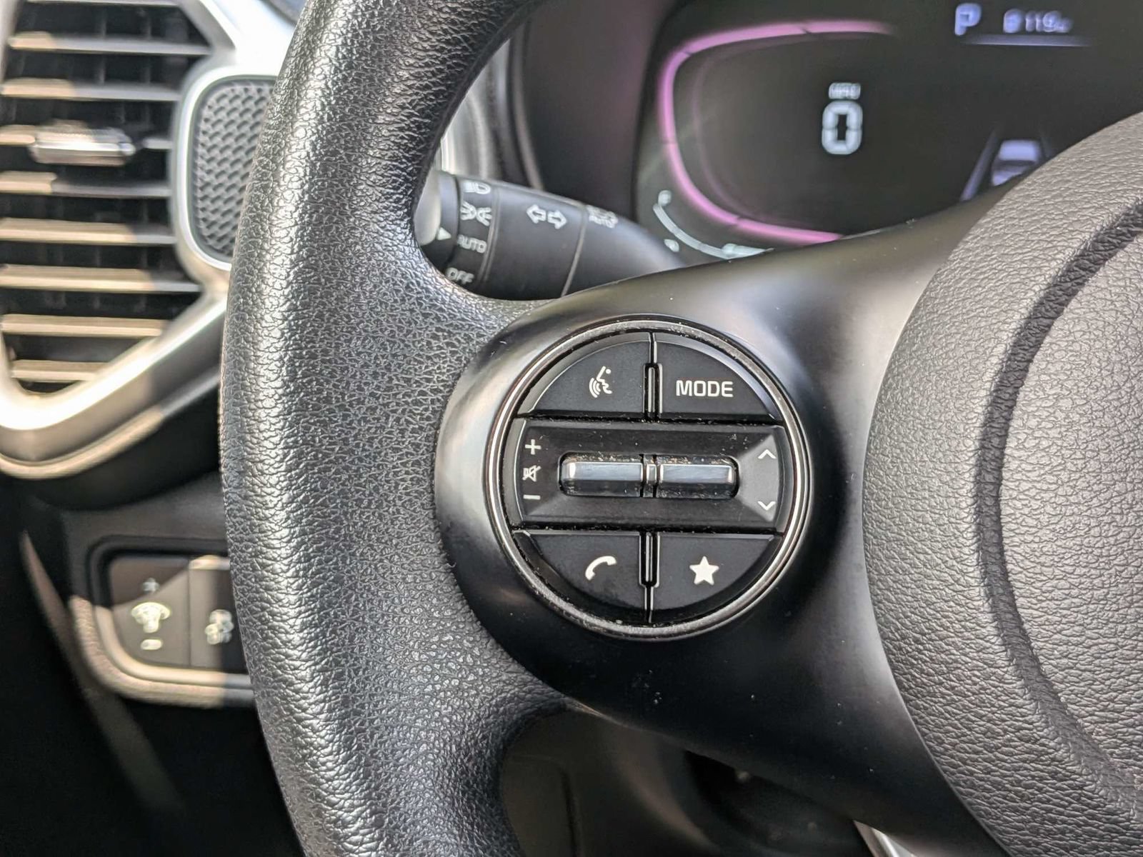 Used 2024 Kia Soul LX w/ Option Group 015 FWD image 23
