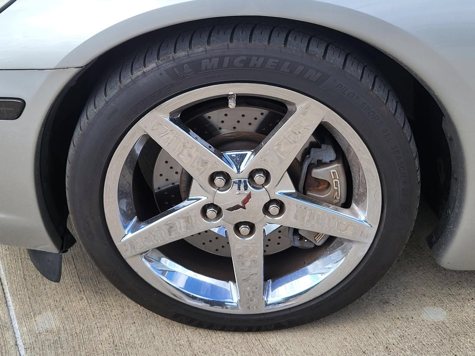 Used 2008 Chevrolet Corvette Convertible w/ Preferred Equipment Group RWD image 9