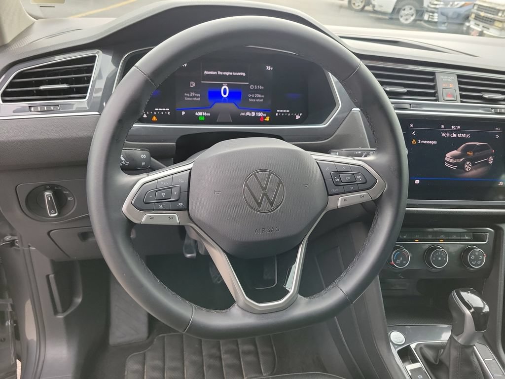 Used 2024 Volkswagen Tiguan Wolfsburg Edition FWD image 23