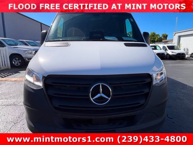 Used 2025 Mercedes-Benz Sprinter 2500 image 17