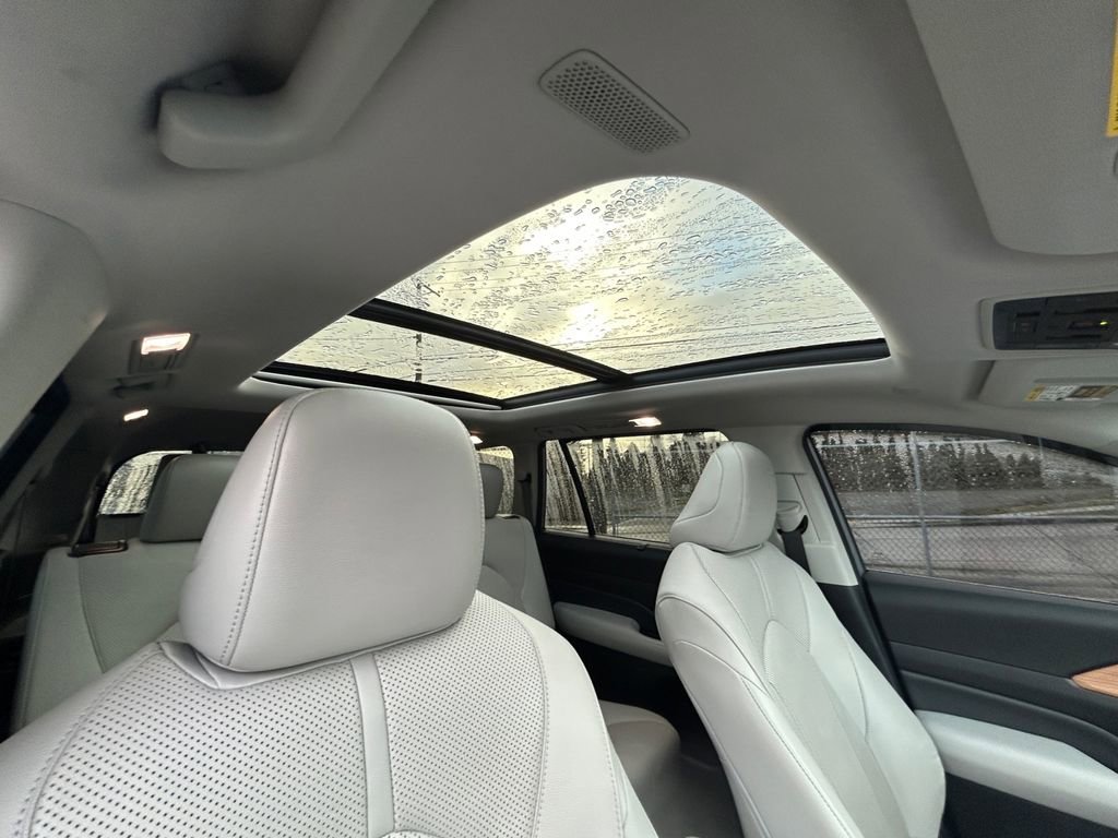 Used 2024 Toyota Grand Highlander Limited image 27