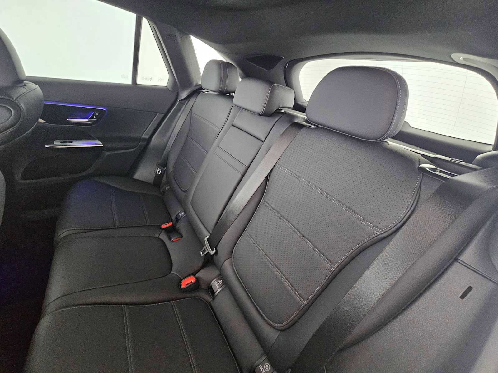 Used 2026 Mercedes-Benz GLC 300 image 17