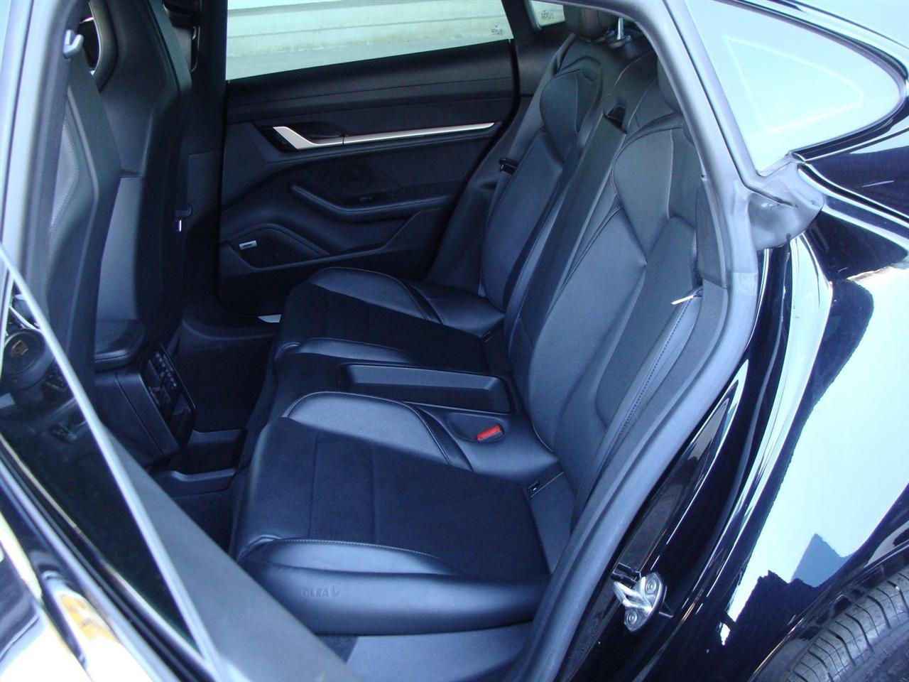 Used 2020 Porsche Taycan 4S AWD/4WD image 8