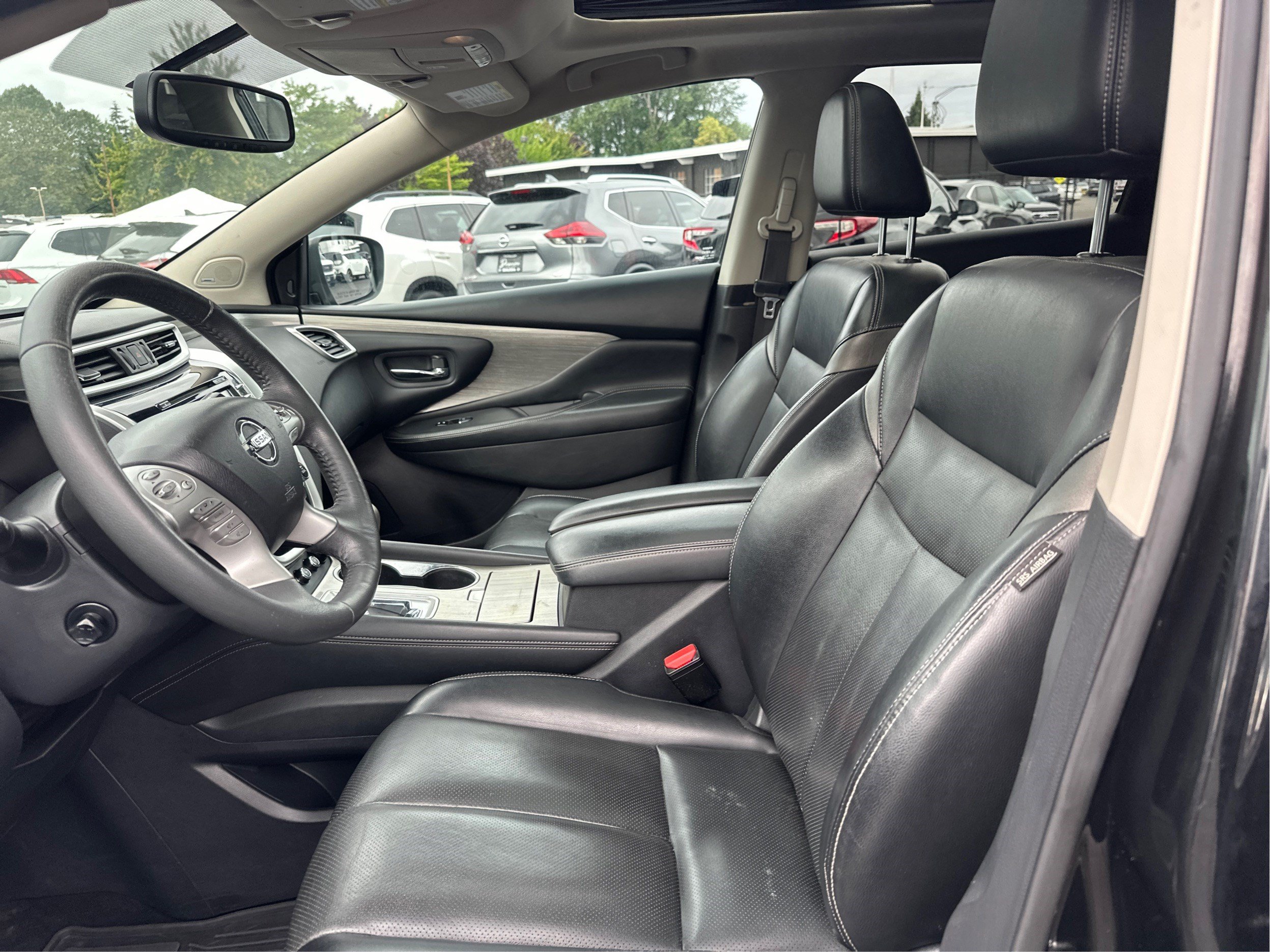 Used 2017 Nissan Murano Platinum AWD/4WD image 9