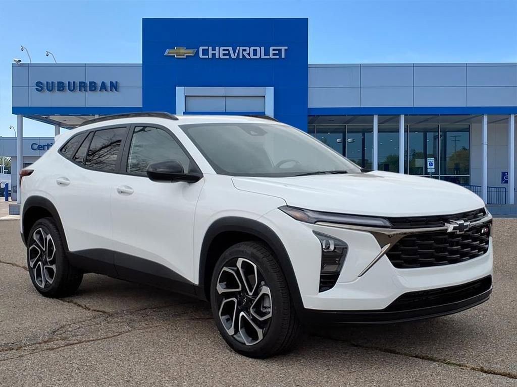 New 2026 Chevrolet Trax RS w/ Sunroof Package image 3