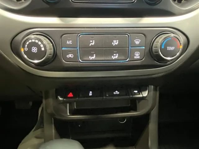 Used 2022 Chevrolet Colorado LT w/ LT Convenience Package image 32