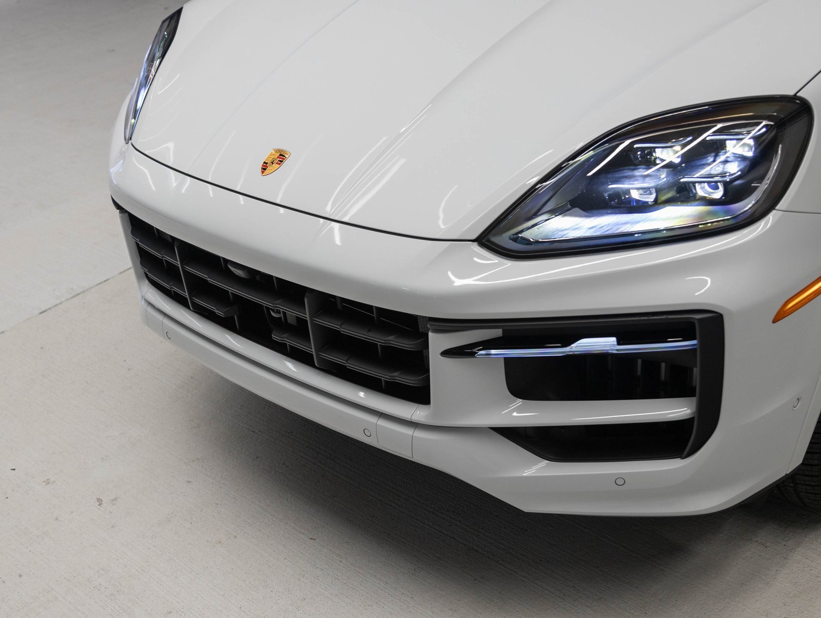 New 2026 Porsche Cayenne S image 33