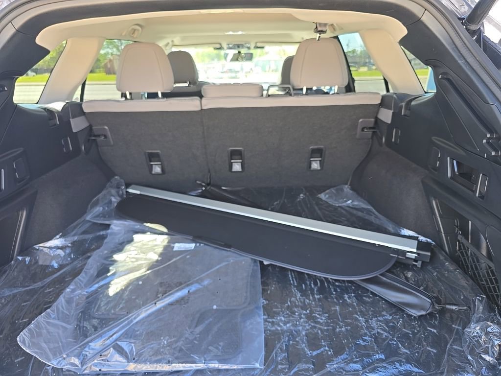 Certified 2025 Subaru Outback Premium image 28