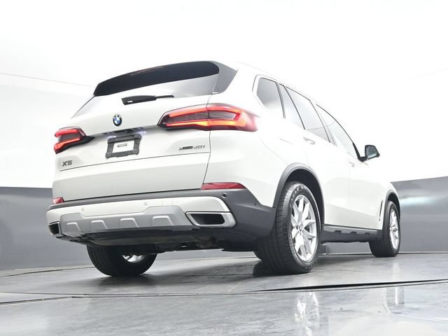 Used 2020 BMW X5 xDrive40i w/ Premium Package AWD/4WD image 32