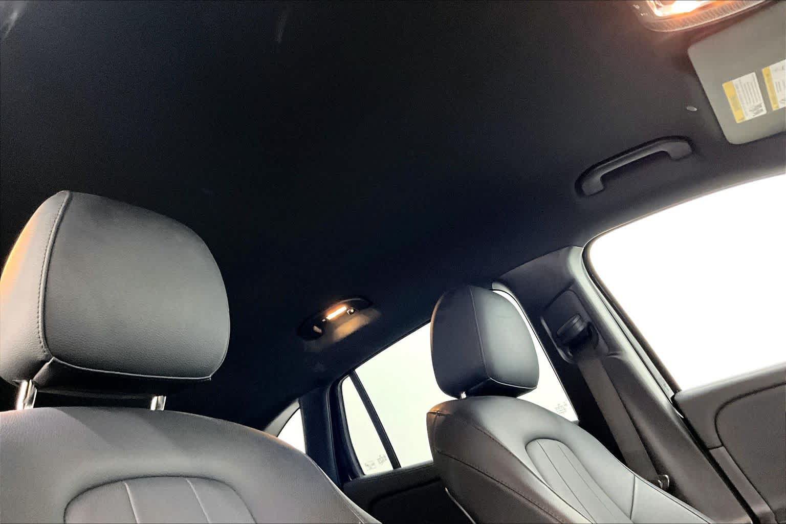 Used 2025 Mercedes-Benz GLA 250 image 14