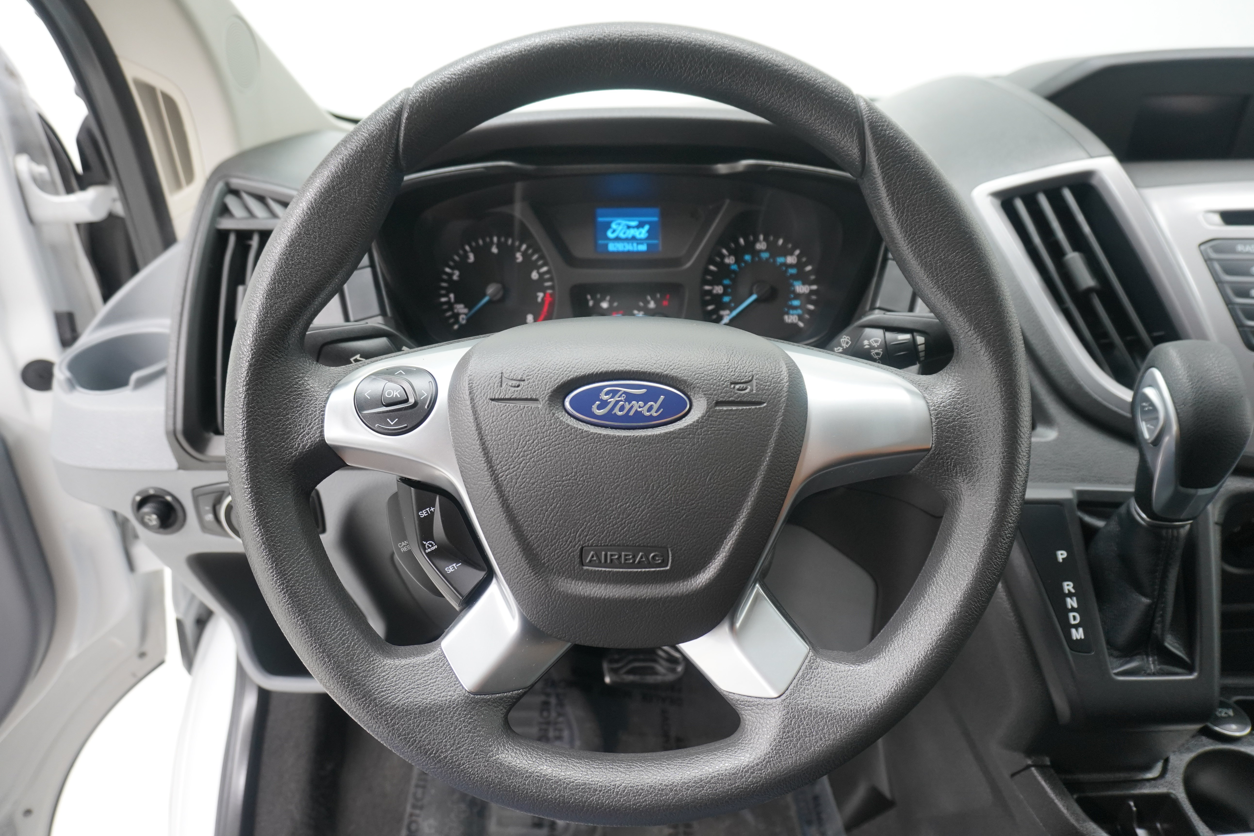 Used 2015 Ford Transit 350 XLT RWD image 13
