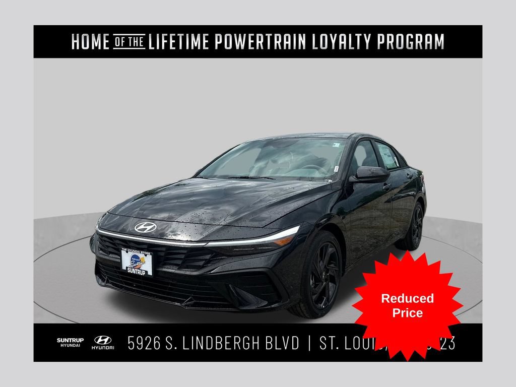 Used 2026 Hyundai Elantra Sport FWD image 1