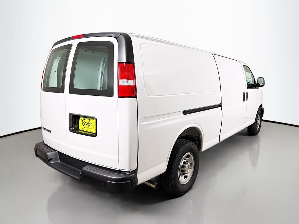 New 2026 Chevrolet Express 3500 Extended w/ Driver Convenience Package RWD image 5