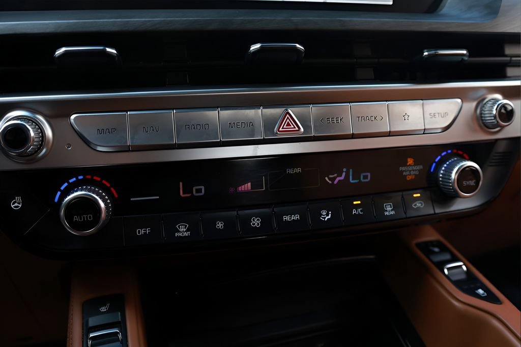 Used 2024 Kia Telluride EX X-Line AWD/4WD image 43
